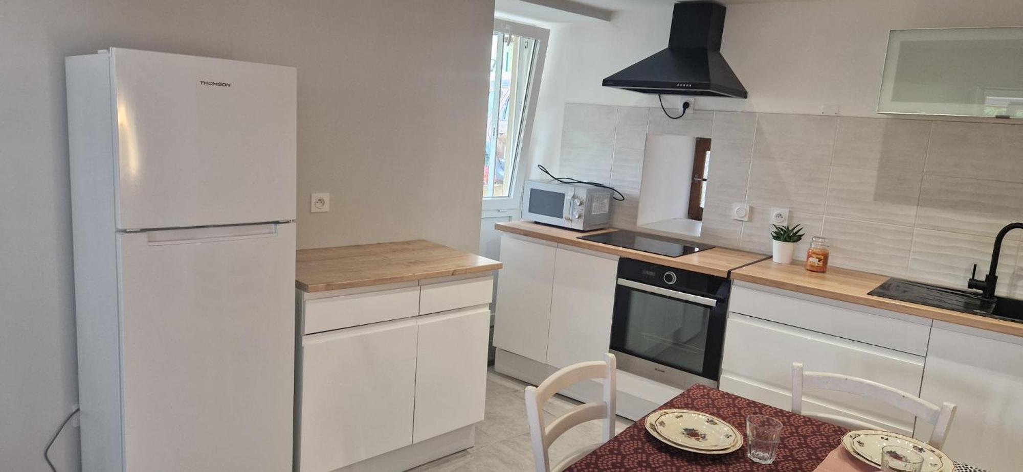 Appartement Cosy Et Confortable Brie-et-Angonnes Bagian luar foto